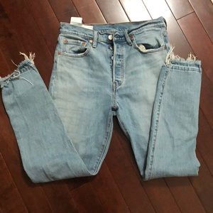 501 Levi’s denim jeans